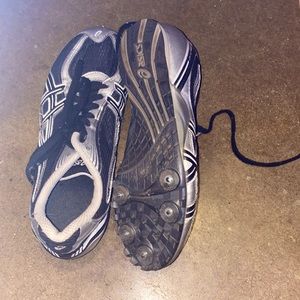 track shoes